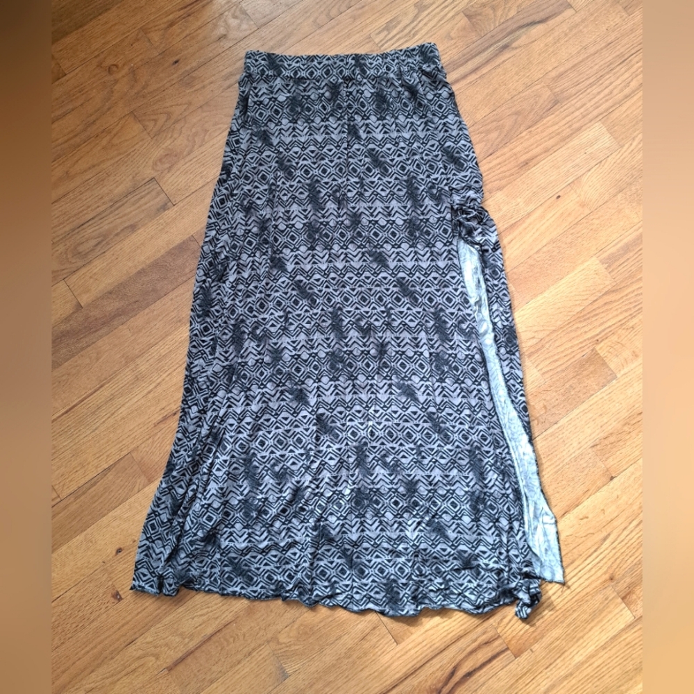 Don't Ask Why Black/Gray Maxi Skirt One Size